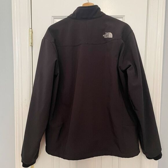 The North Face Men’s Size Large TNF APEX Jacket Black Windwall - Picture 2 of 7
